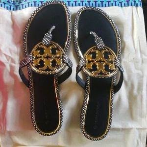 NEW Story Burch metal embossed spotted sandals